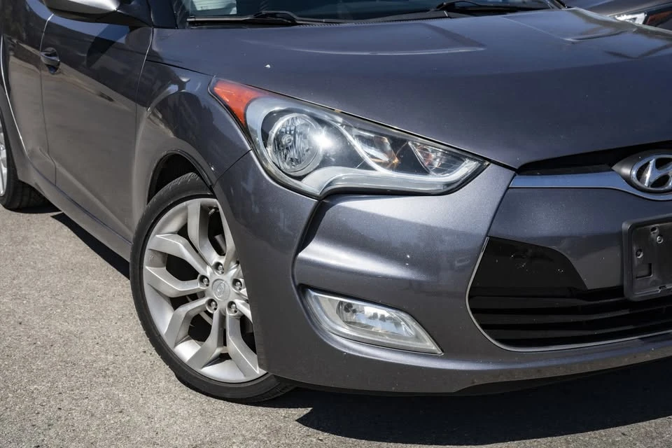 2015 Hyundai Veloster - Image 3 of 19