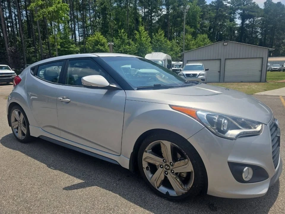 2015 Hyundai Veloster - Image 4 of 17