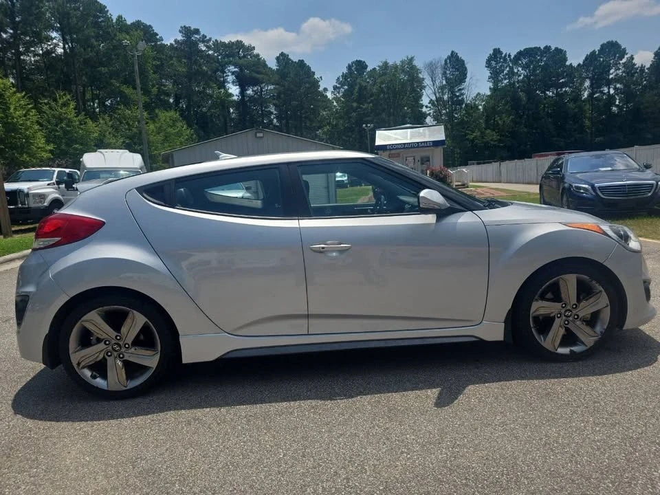 2015 Hyundai Veloster - Image 5 of 17