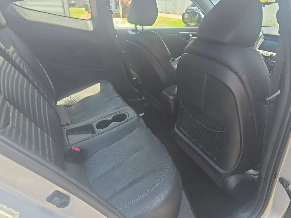2015 Hyundai Veloster - Image 15 of 17