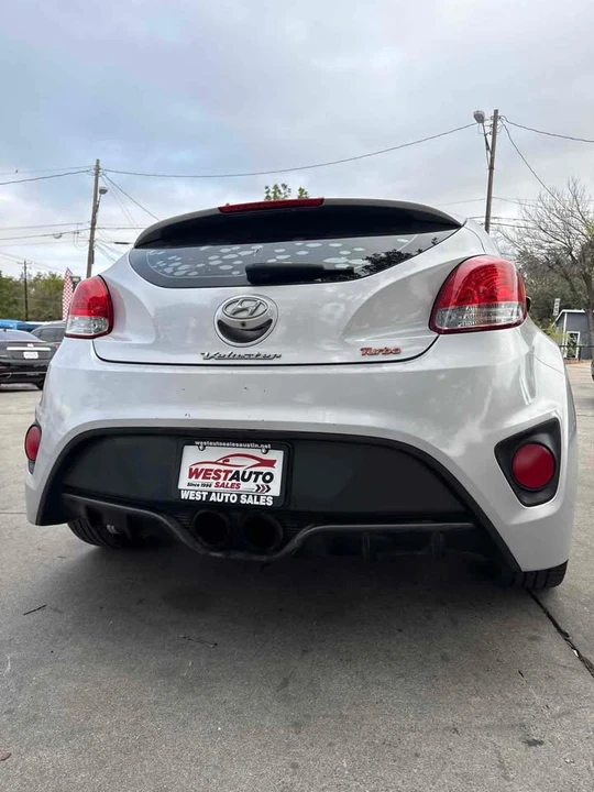 2015 Hyundai Veloster - Image 3 of 9