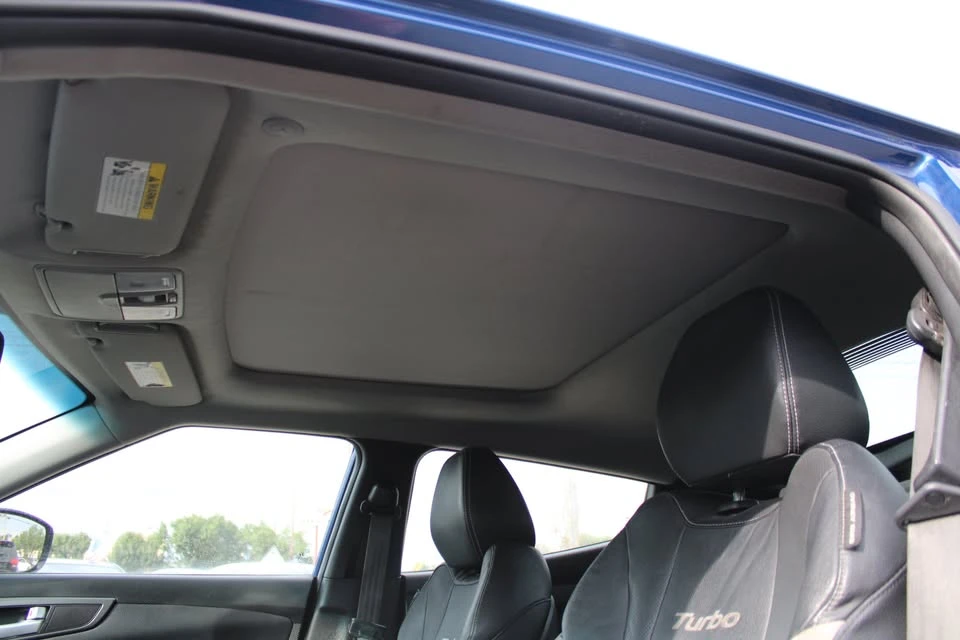 2015 Hyundai Veloster - Image 16 of 19