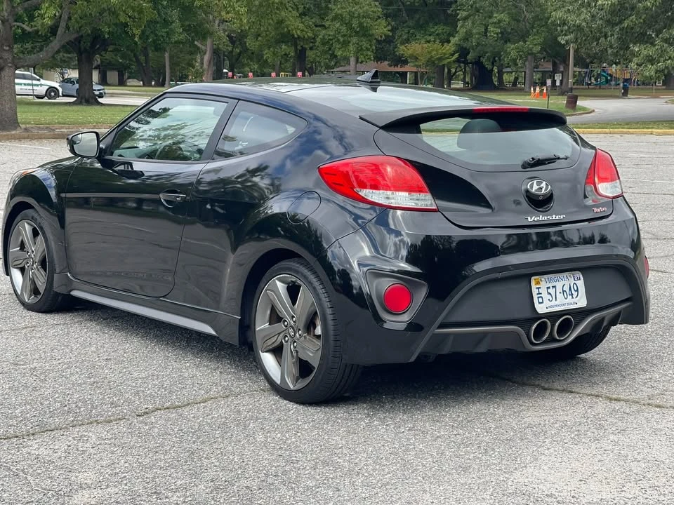 2015 Hyundai Veloster - Image 5 of 13
