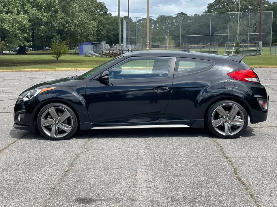 2015 Hyundai Veloster - Image 6 of 13