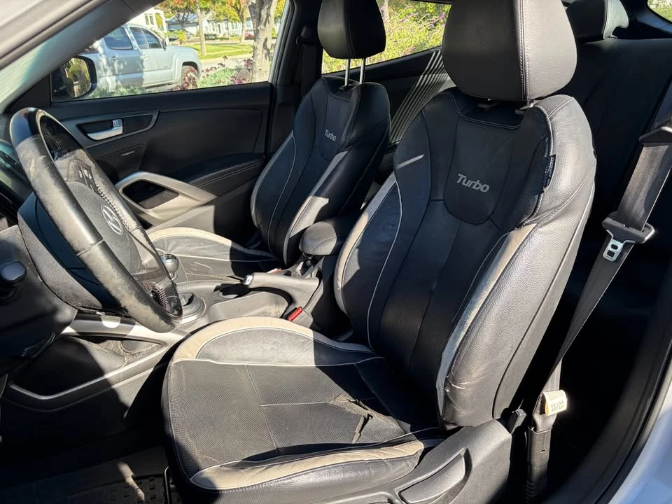 2015 Hyundai Veloster - Image 6 of 20