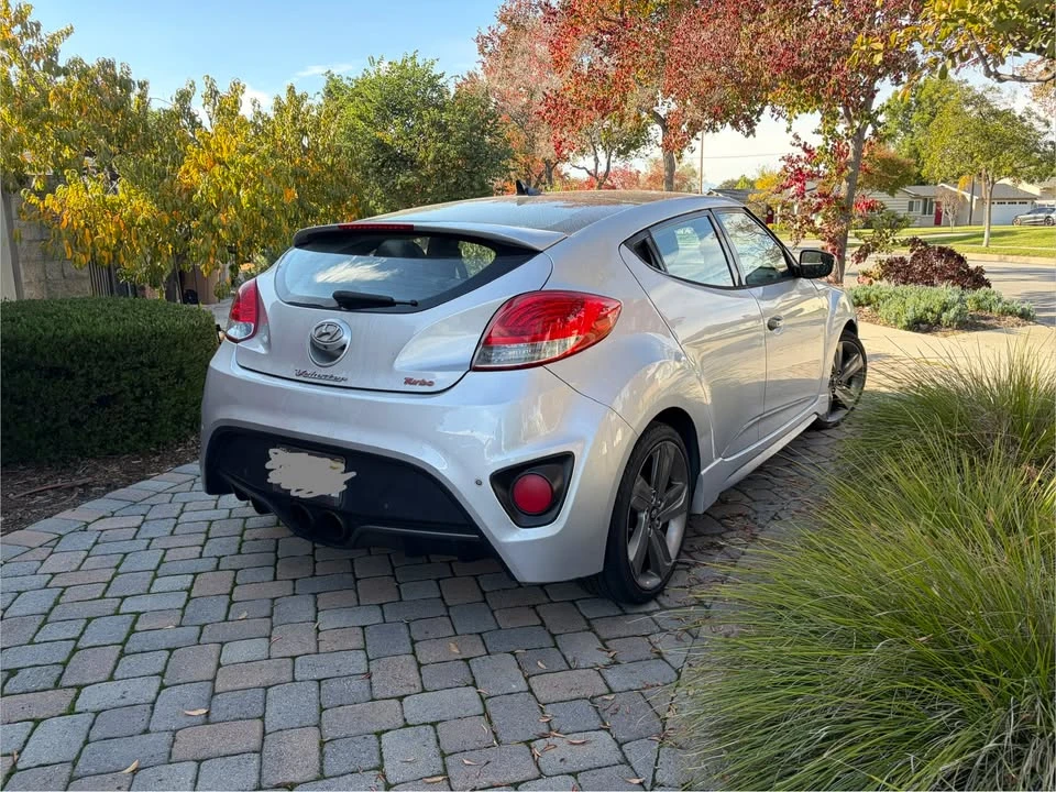 2015 Hyundai Veloster - Image 3 of 20
