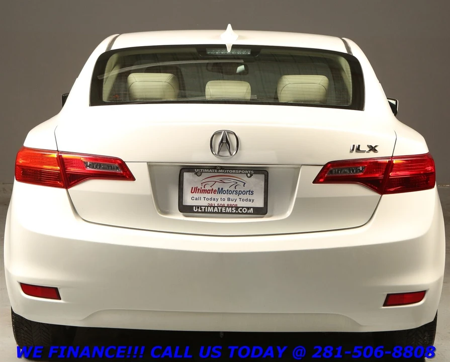2015 Acura ILX - Image 5 of 21