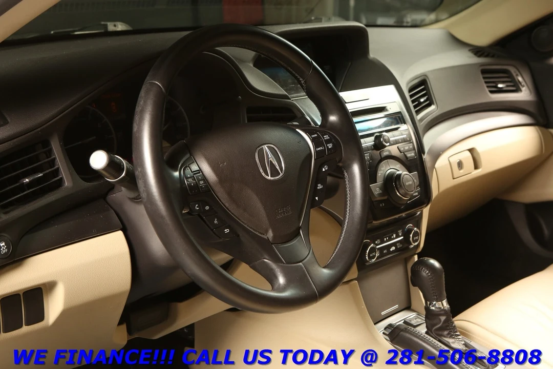 2015 Acura ILX - Image 10 of 21