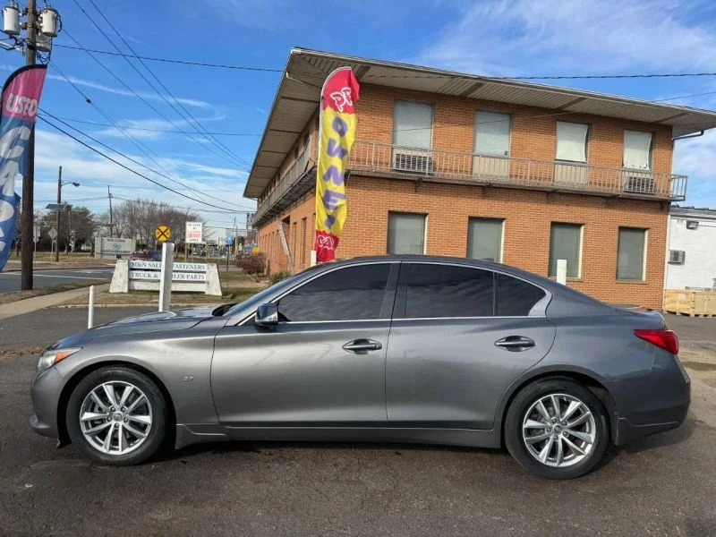 2015 Infiniti Q50 - Image 10 of 12