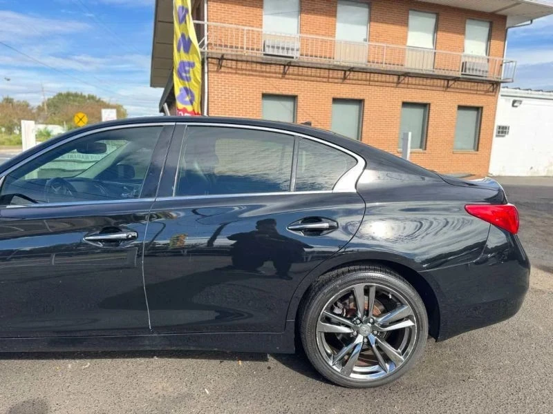 2015 Infiniti Q50 - Image 9 of 12