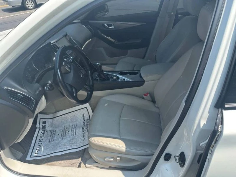 2015 Infiniti Q50 - Image 10 of 12