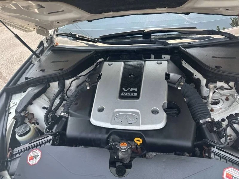 2015 Infiniti Q50 - Image 9 of 12