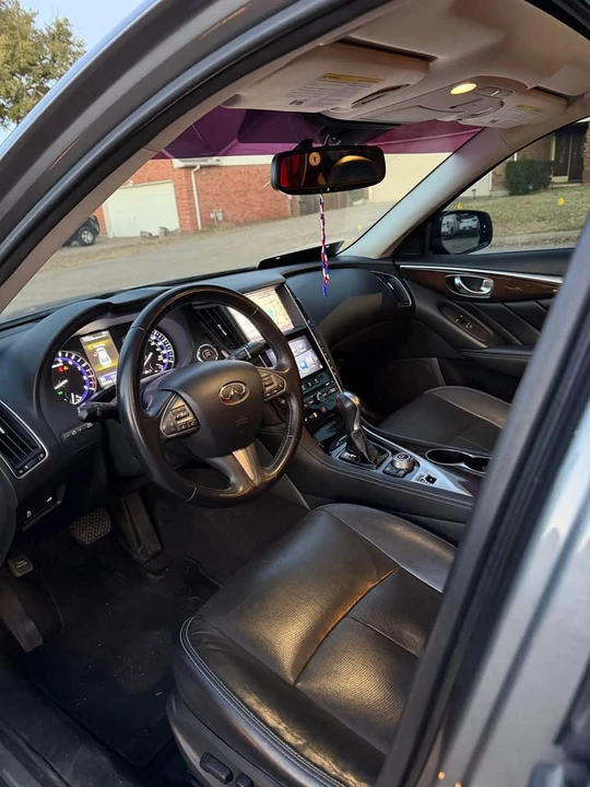 2015 Infiniti Q50 - Image 9 of 10