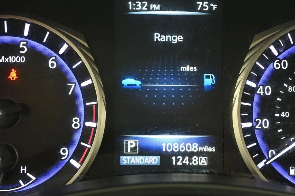 2015 Infiniti Q50 - Image 16 of 31