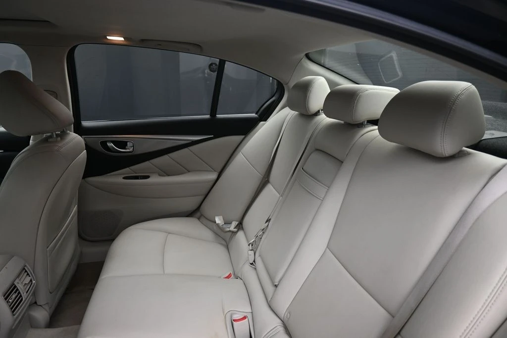 2015 Infiniti Q50 - Image 21 of 31