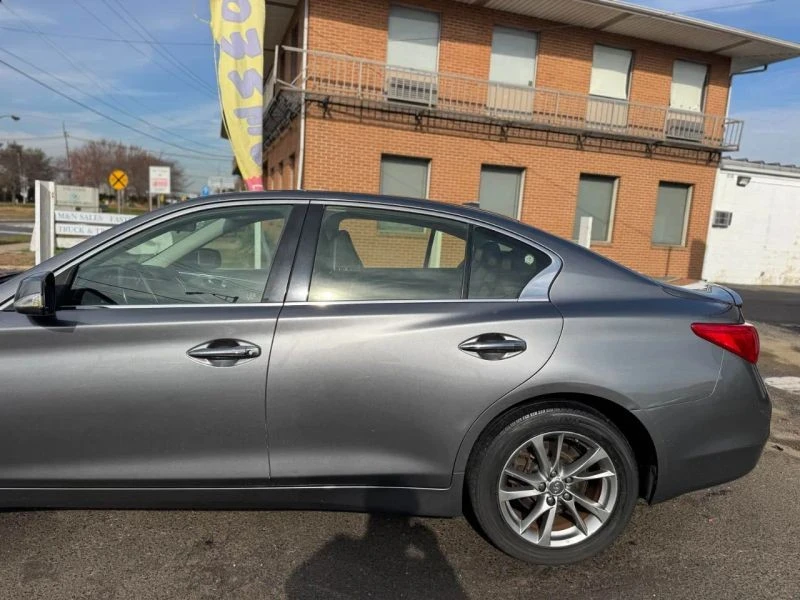2015 Infiniti Q50 - Image 10 of 12