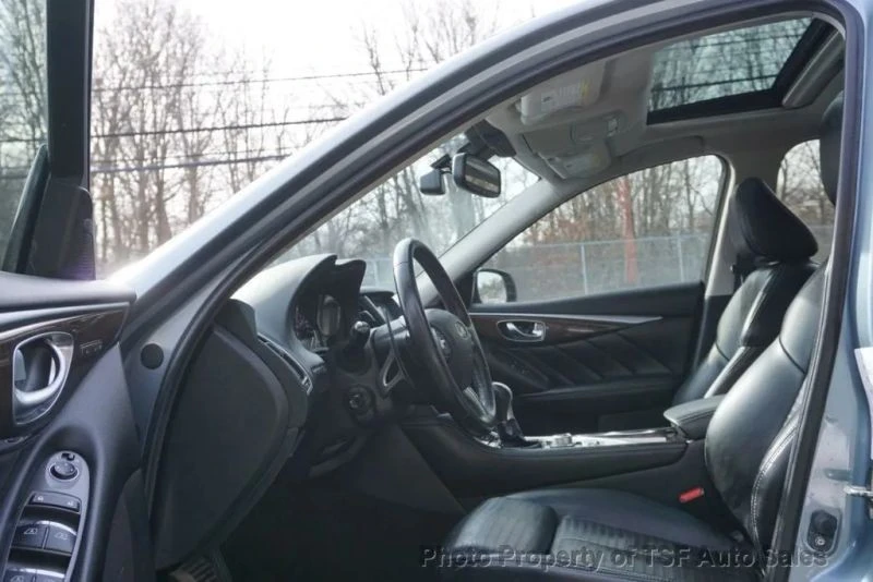 2015 Infiniti Q50 - Image 10 of 12