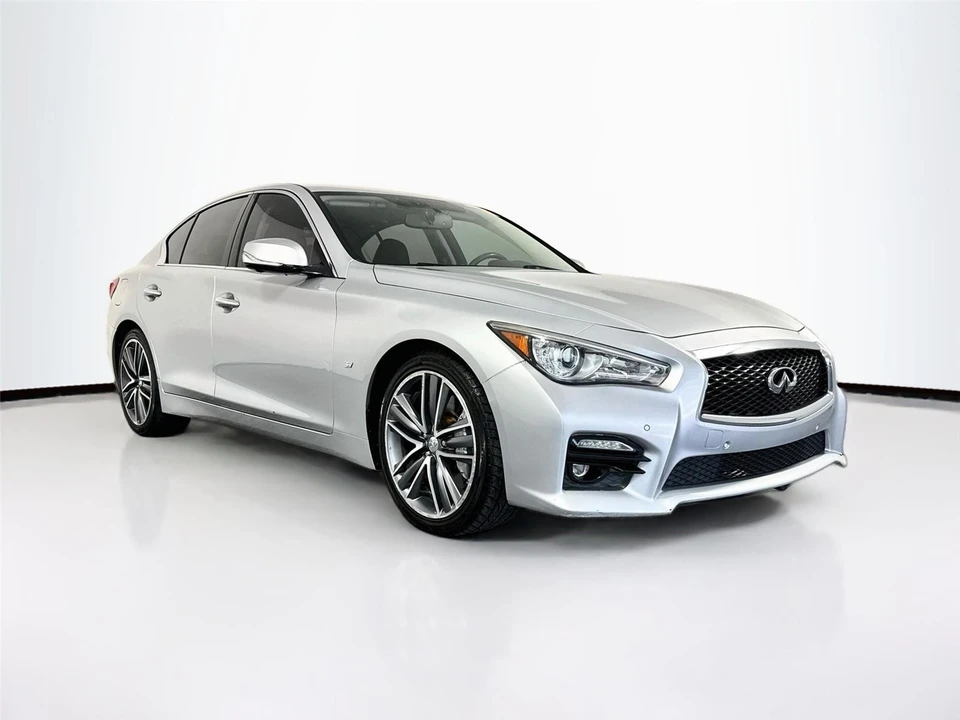 2015 Infiniti Q50 - Image 4 of 18