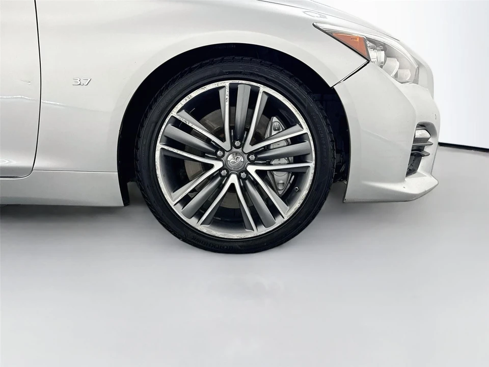 2015 Infiniti Q50 - Image 11 of 18