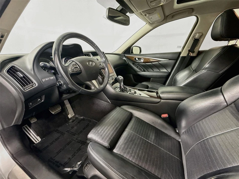 2015 Infiniti Q50 - Image 6 of 18