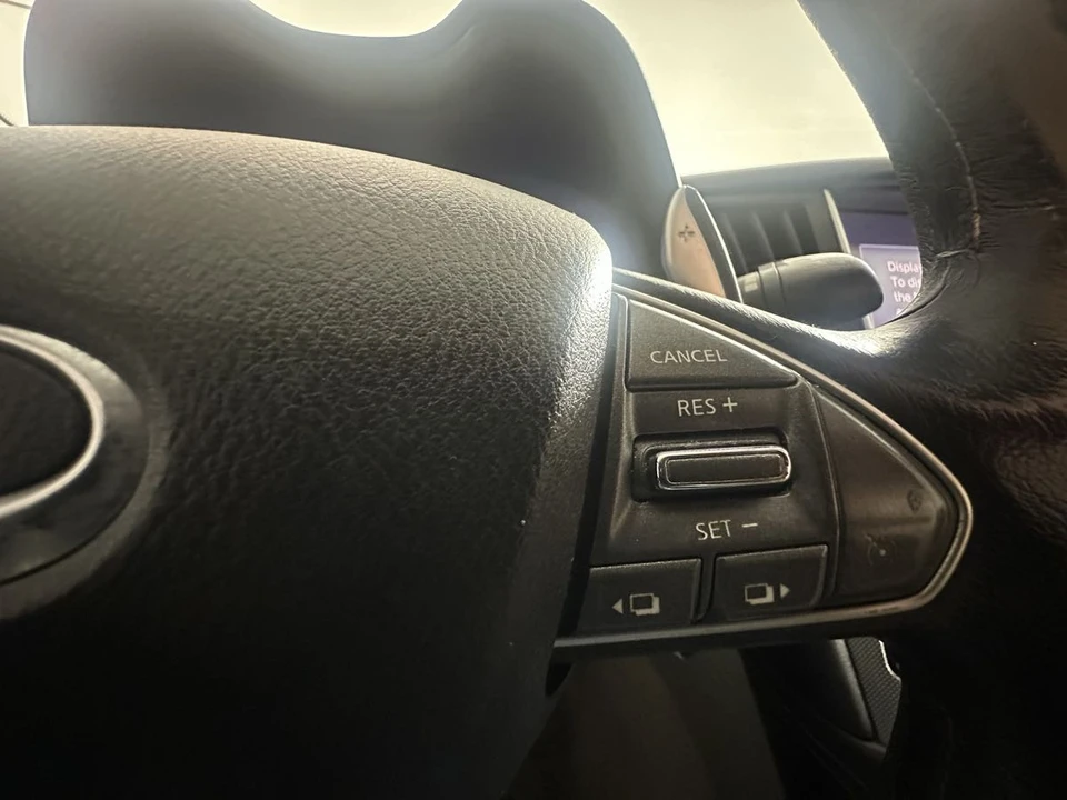 2015 Infiniti Q50 - Image 30 of 31