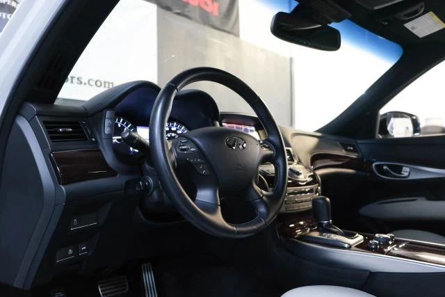 2015 Infiniti M/Q70 4th Gen - Image 20 of 21