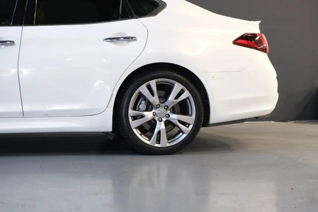 2015 Infiniti M/Q70 4th Gen - Image 11 of 21