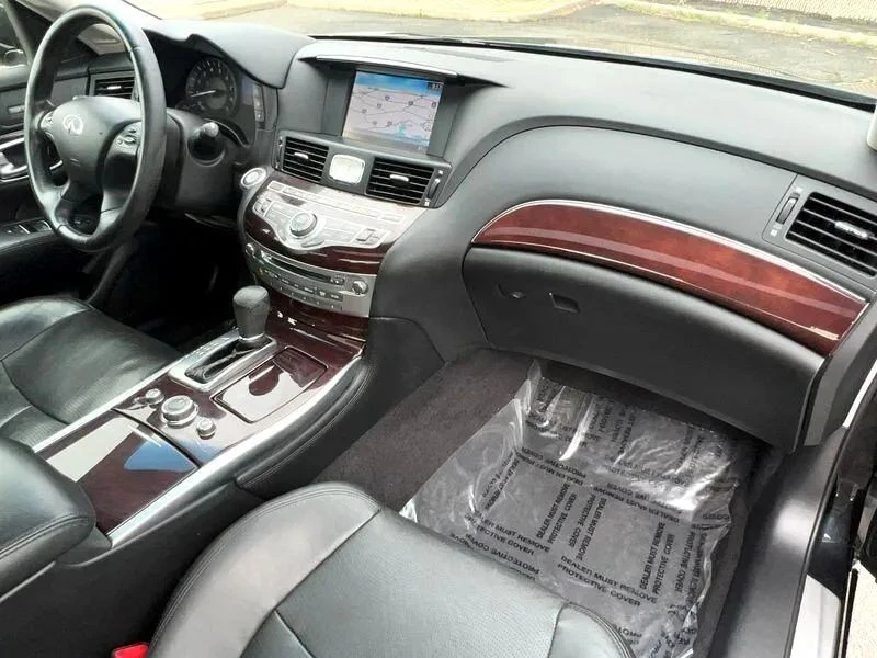 2015 Infiniti M/Q70 4th Gen - Image 12 of 12
