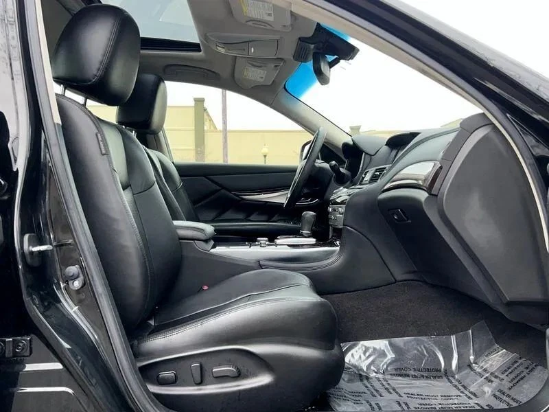 2015 Infiniti M/Q70 4th Gen - Image 10 of 12