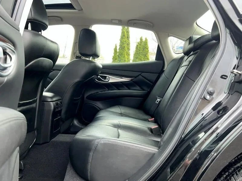2015 Infiniti M/Q70 4th Gen - Image 9 of 12