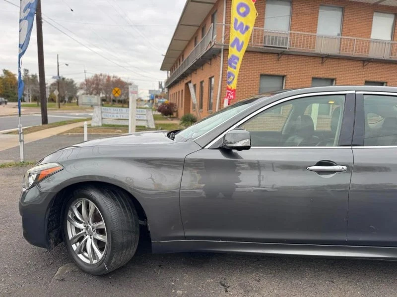 2015 Infiniti M/Q70 4th Gen - Image 7 of 12
