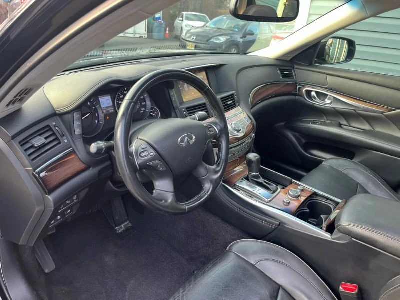 2015 Infiniti M/Q70 4th Gen - Image 11 of 12