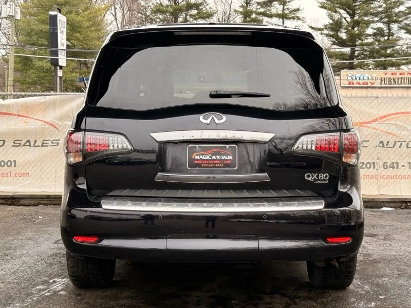 2015 Infiniti QX80 - Image 10 of 12