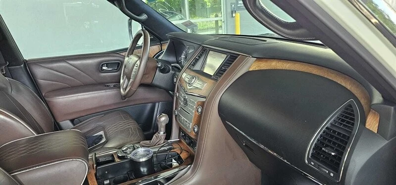 2015 Infiniti QX80 - Image 16 of 18
