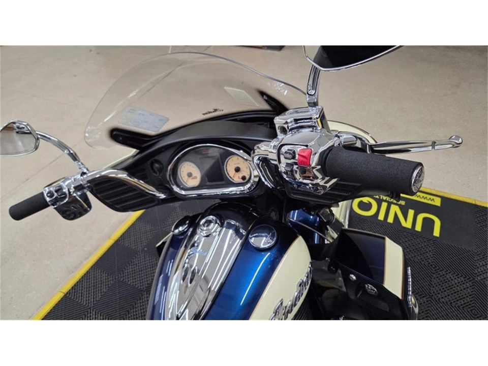 2015 Indian Chief - Image 28 of 31