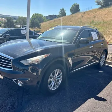 2015 Infiniti QX70 Base