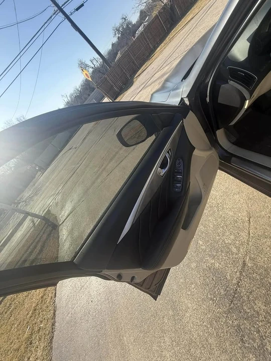 2015 Infiniti Q50 - Image 5 of 10