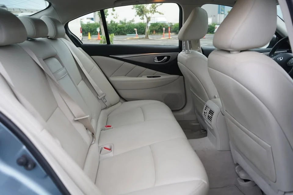 2015 Infiniti Q50 - Image 13 of 19