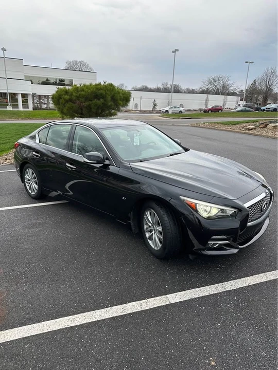 2015 Infiniti Q50 - Image 2 of 10