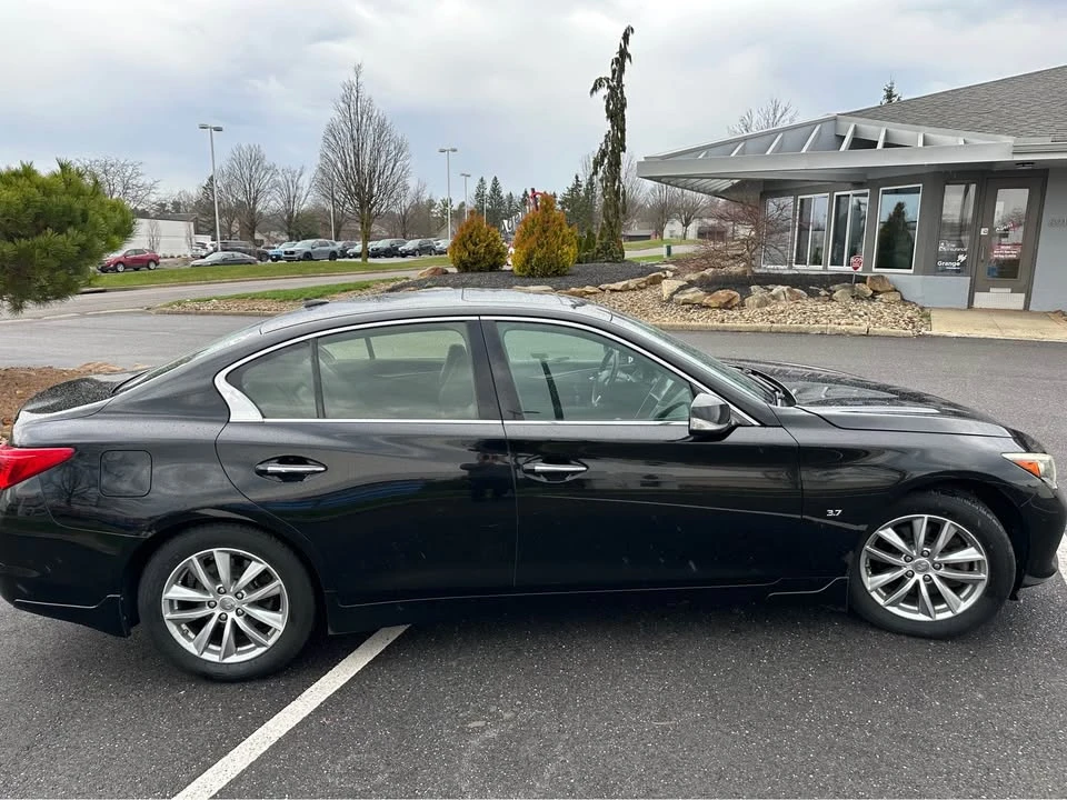 2015 Infiniti Q50 - Image 6 of 10