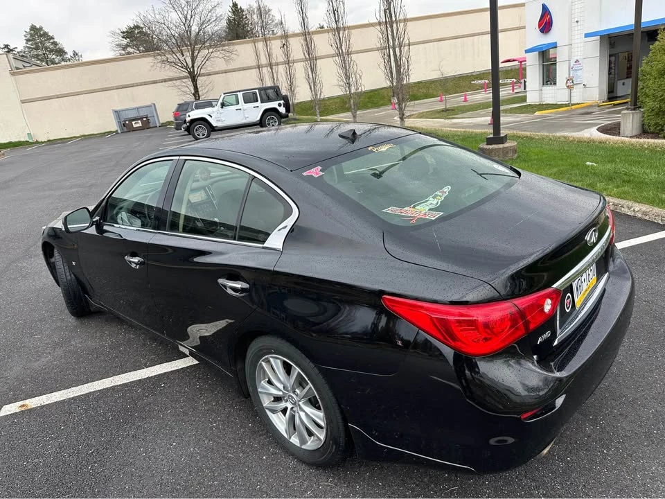 2015 Infiniti Q50 - Image 9 of 10