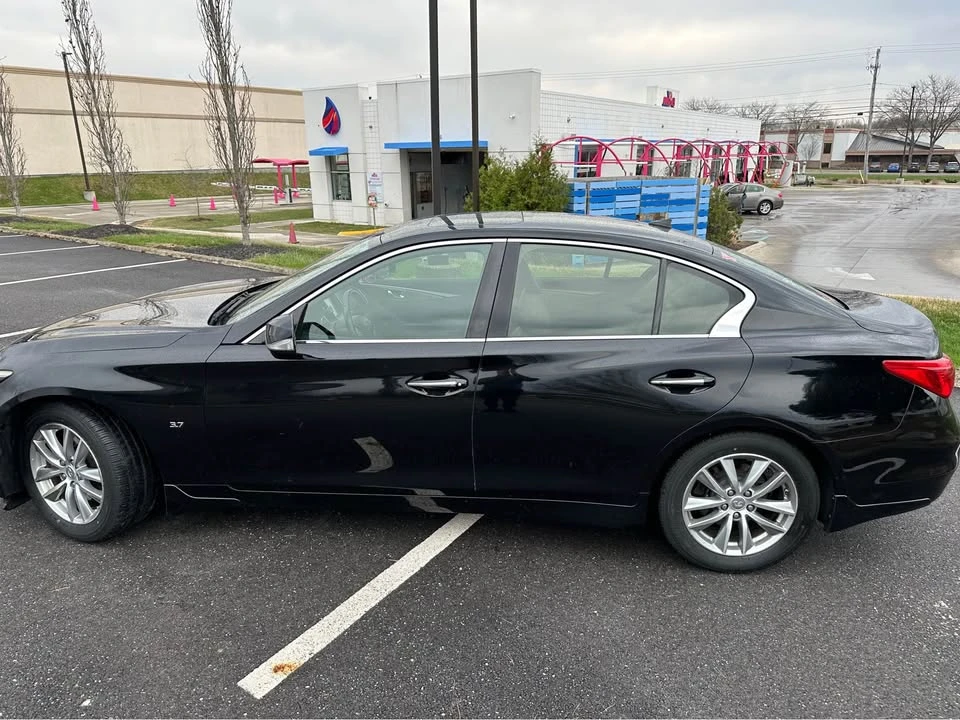 2015 Infiniti Q50 - Image 8 of 10