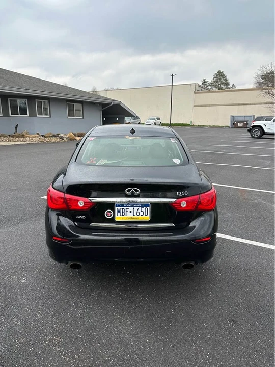 2015 Infiniti Q50 - Image 7 of 10