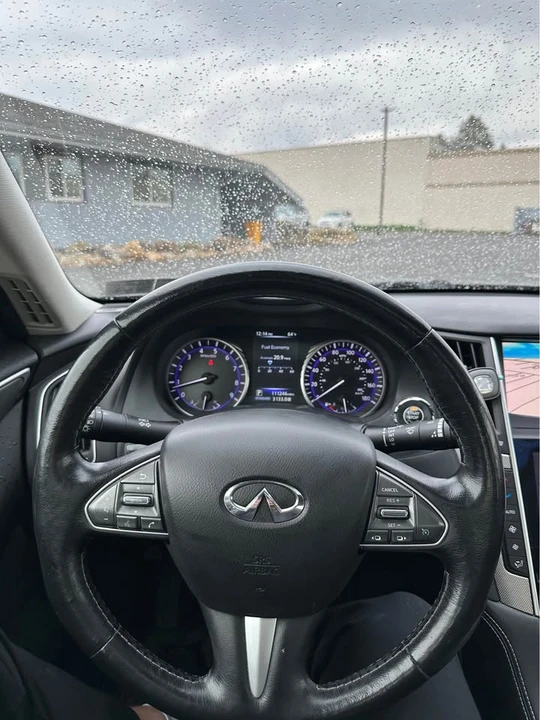 2015 Infiniti Q50 - Image 3 of 10