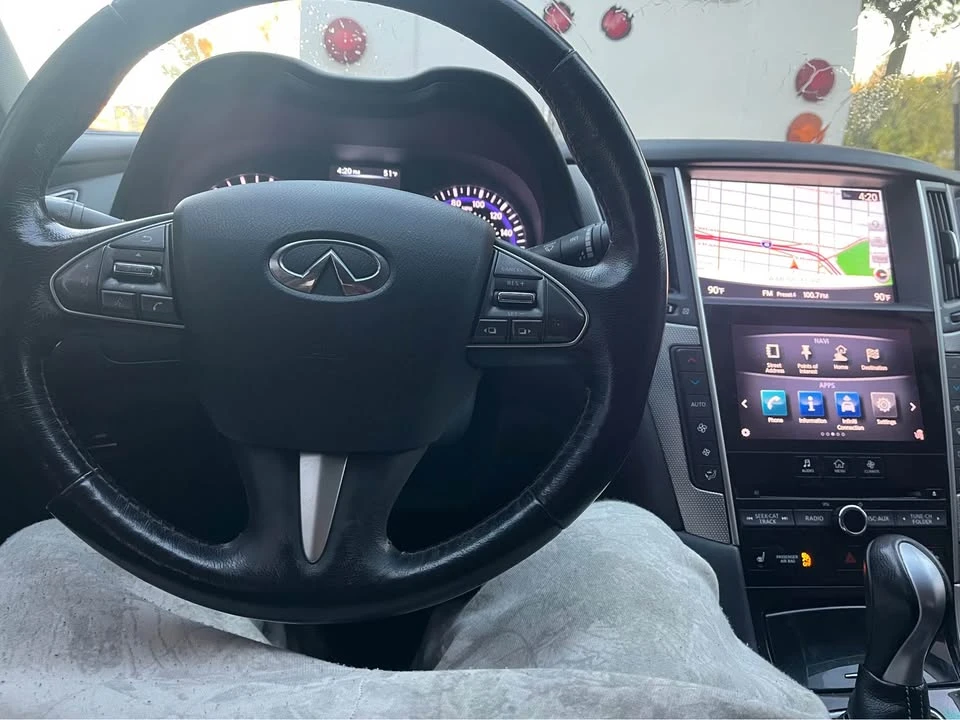 2015 Infiniti Q50 - Image 9 of 10
