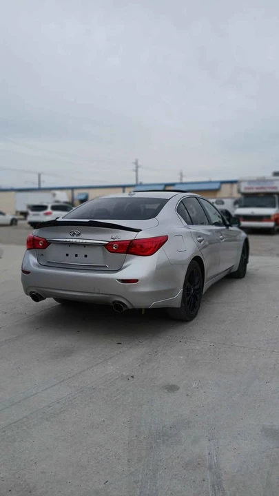 2015 Infiniti Q50 - Image 3 of 7