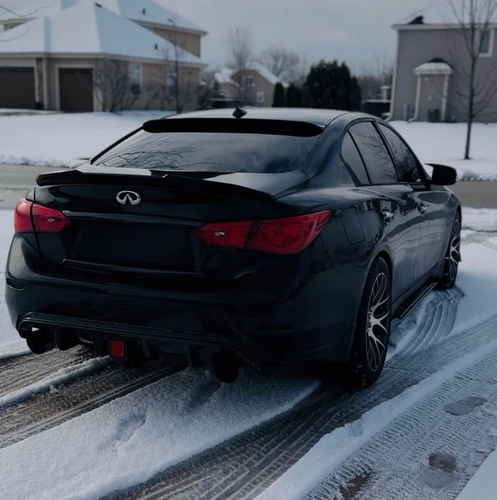 2015 Infiniti Q50 - Image 2 of 4