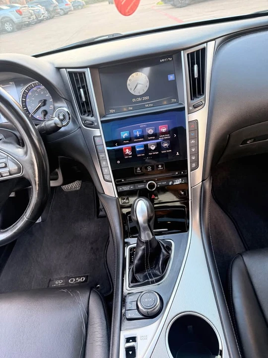 2015 Infiniti Q50 - Image 17 of 20