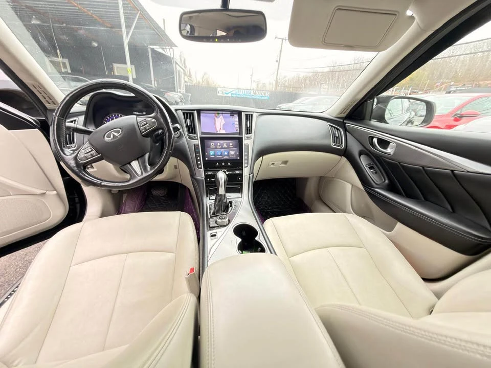 2015 Infiniti Q50 - Image 9 of 9