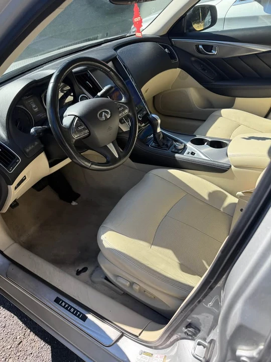 2015 Infiniti Q50 - Image 4 of 5